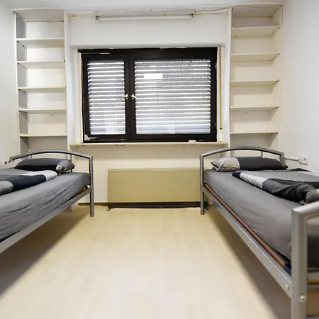 Work And In * Troisdorf